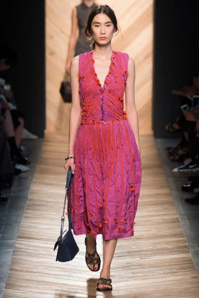 Look 29